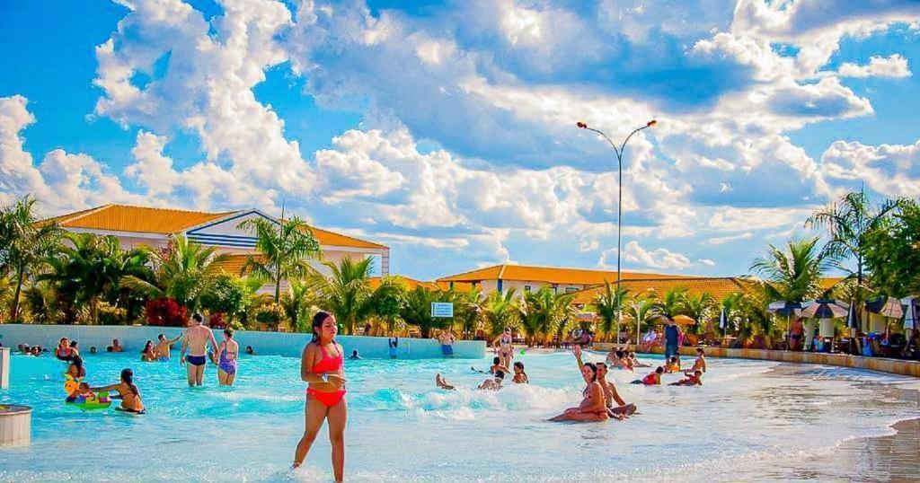 L'Acqua Diroma Oficial - Parque Com Piscina De Ondas Exclusiva Caldas Novas Eksteriør bilde